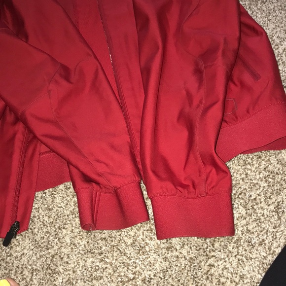 Nike jacket - Picture 5 of 7